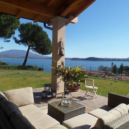 La Briciola Villa Lesa Exteriör bild